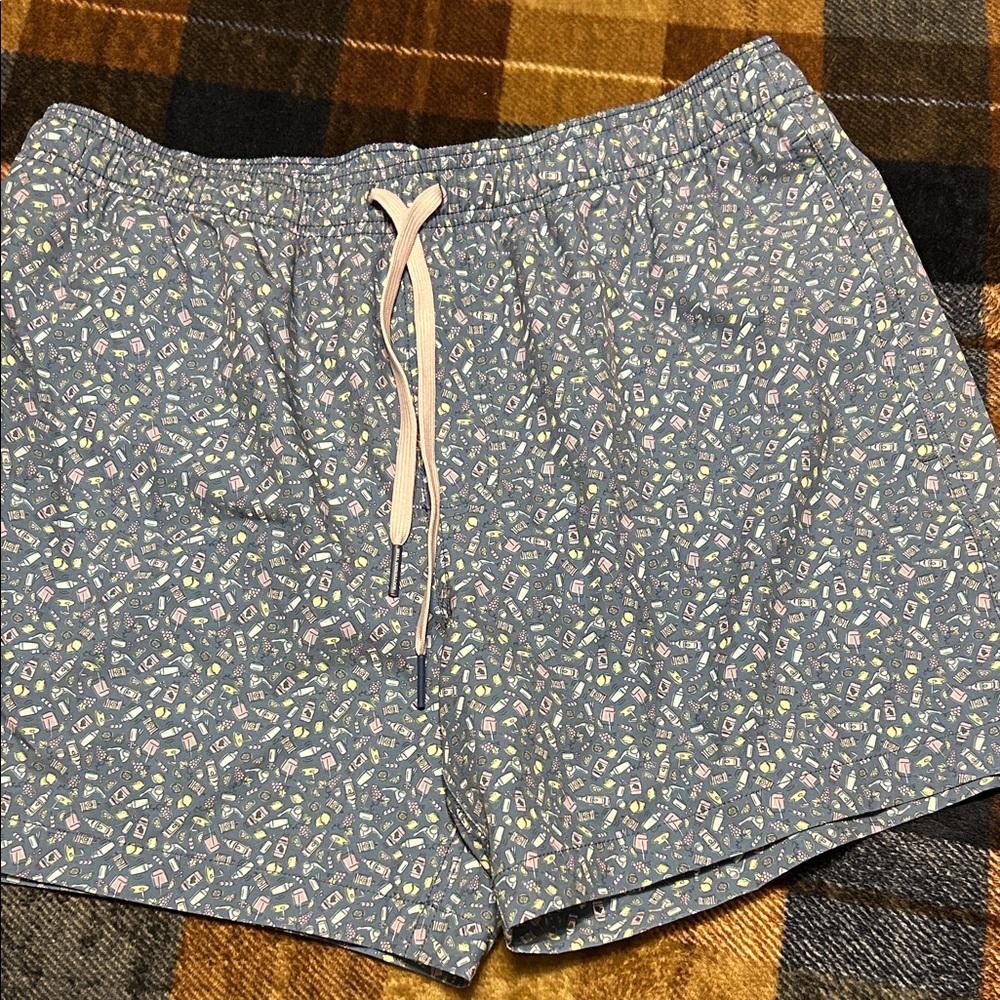 Southern Tide Blue Patterned Shorts